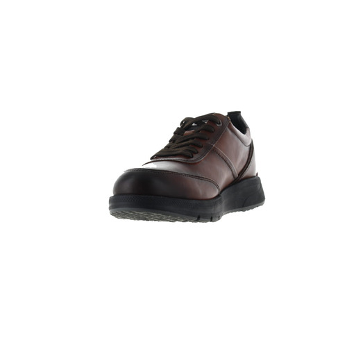Pikolinos casual cognac